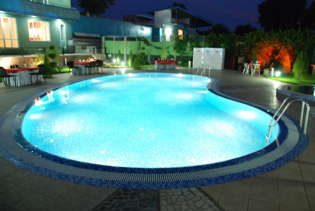 Advantage Hotel Szamarkand Kültér fotó